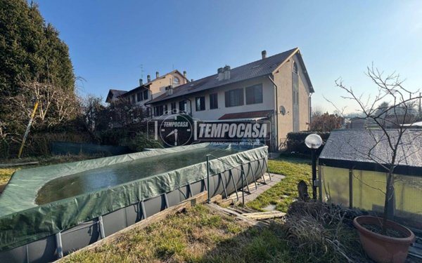 casa indipendente in vendita a Biassono