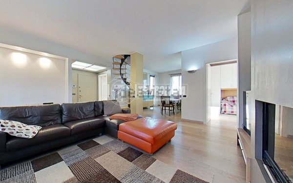 appartamento in vendita a Biassono