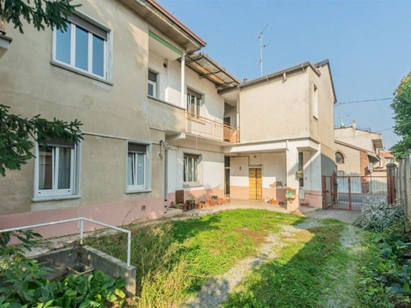 appartamento in vendita a Biassono