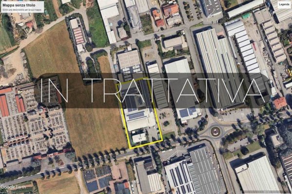 locale commerciale in vendita a Biassono