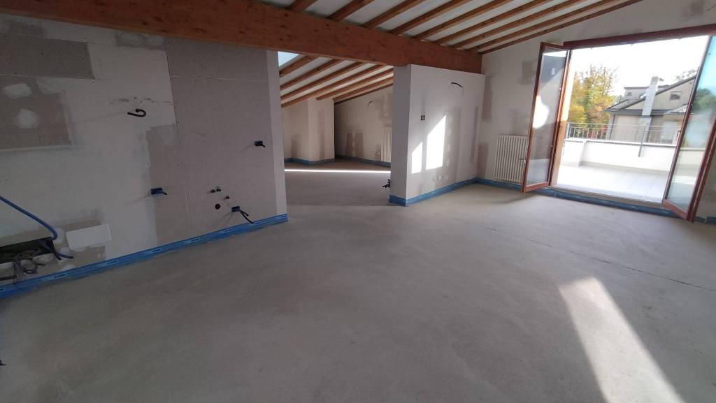 appartamento in vendita a Biassono