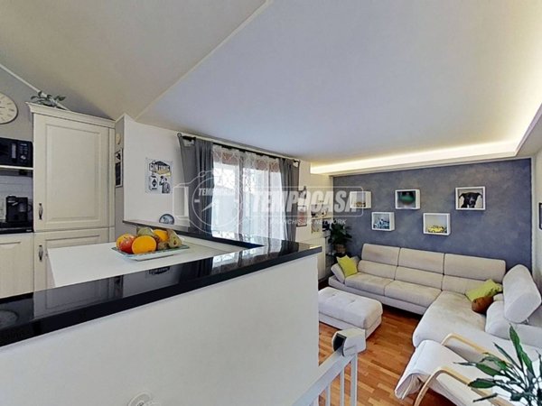 appartamento in vendita a Biassono