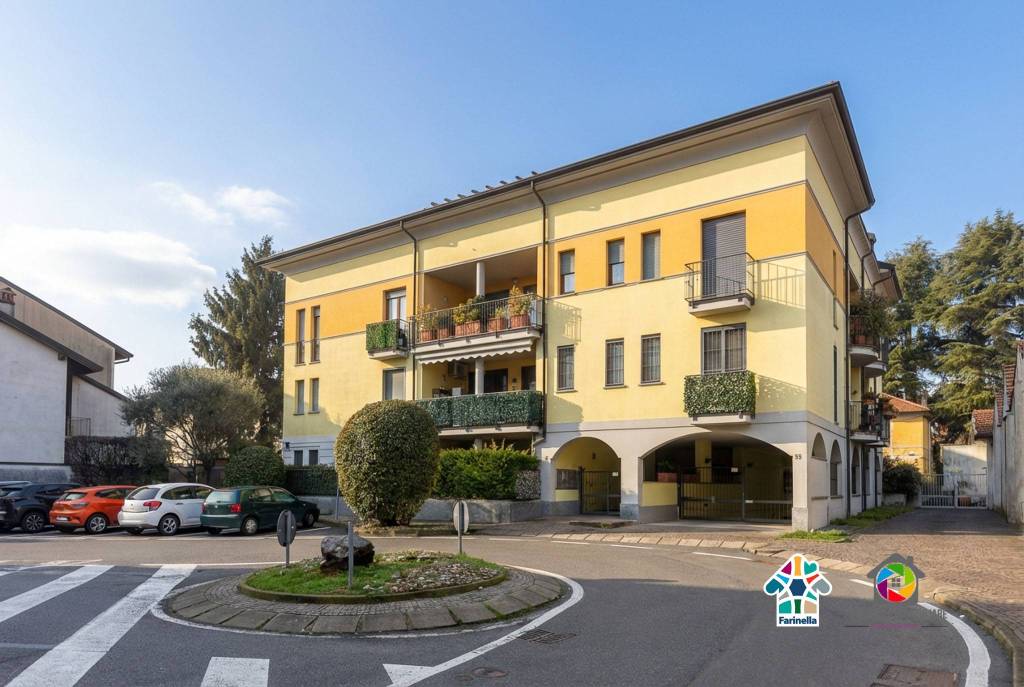 appartamento in vendita a Biassono