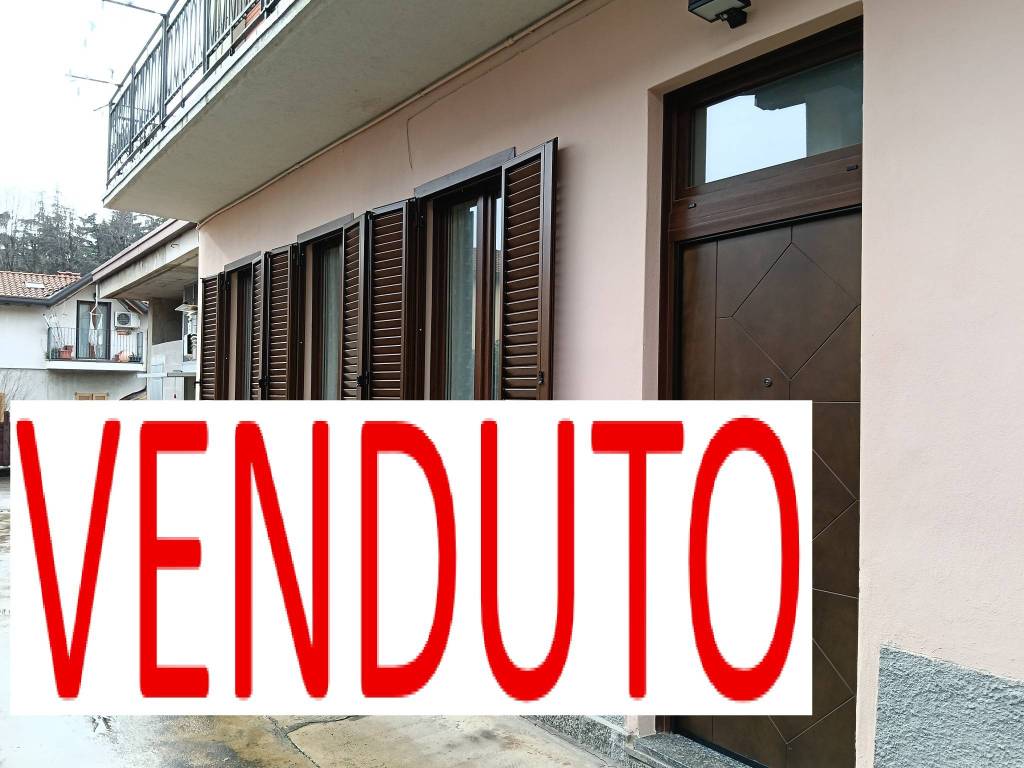appartamento in vendita a Biassono