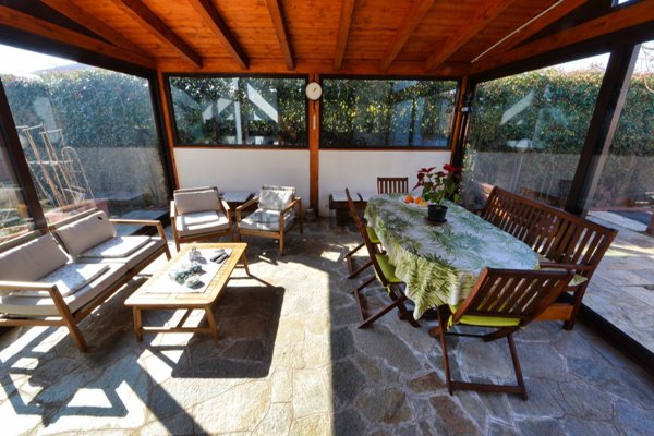 casa indipendente in vendita a Biassono