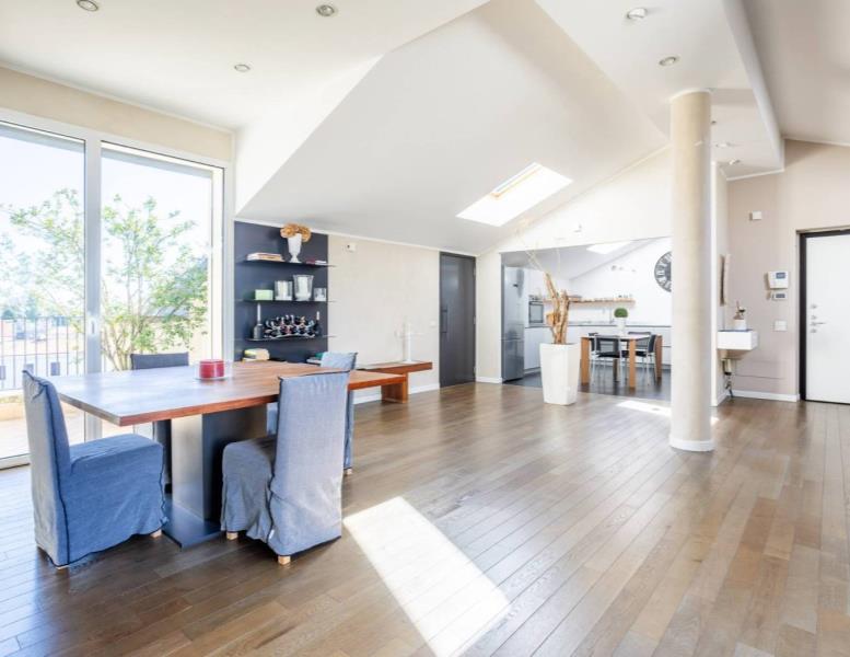 appartamento in vendita a Biassono