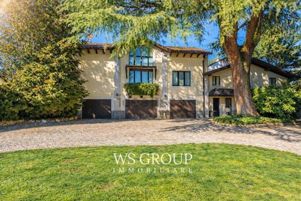 casa indipendente in vendita a Biassono