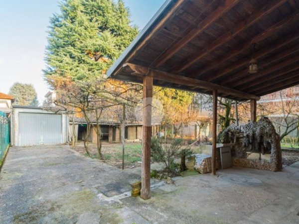 appartamento in vendita a Biassono