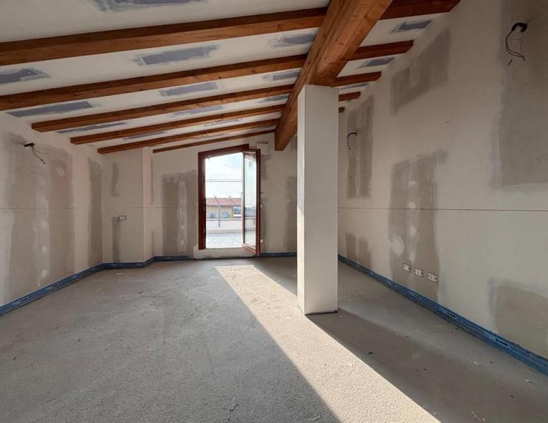 appartamento in vendita a Biassono