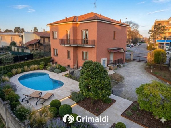 casa indipendente in vendita a Biassono