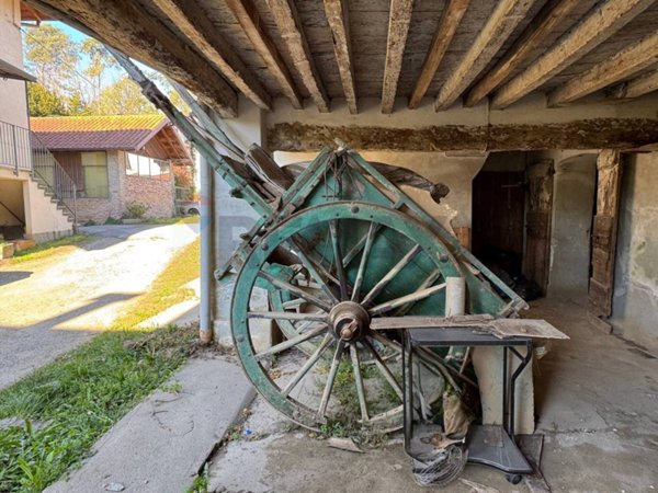 appartamento in vendita a Biassono