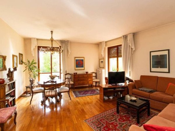 appartamento in vendita a Biassono