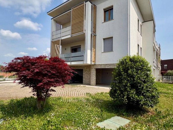 appartamento in vendita a Biassono