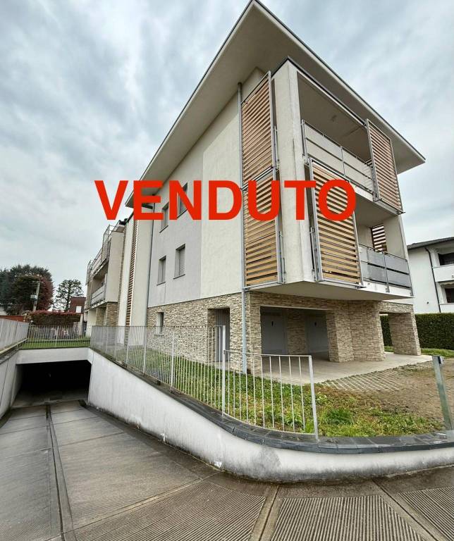 appartamento in vendita a Biassono