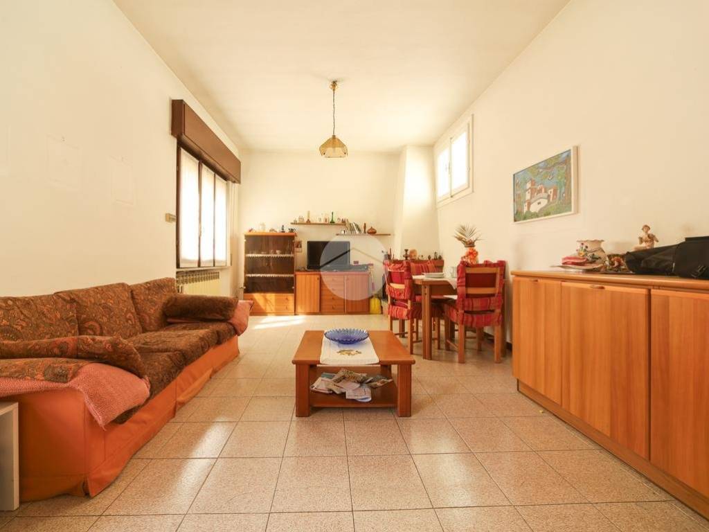 appartamento in vendita a Biassono