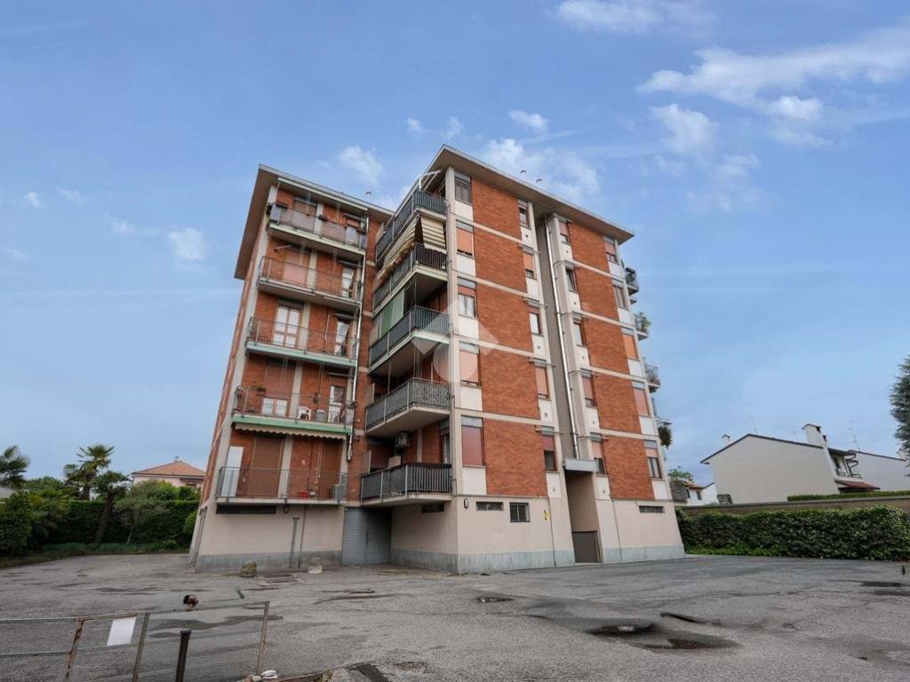 appartamento in vendita a Biassono