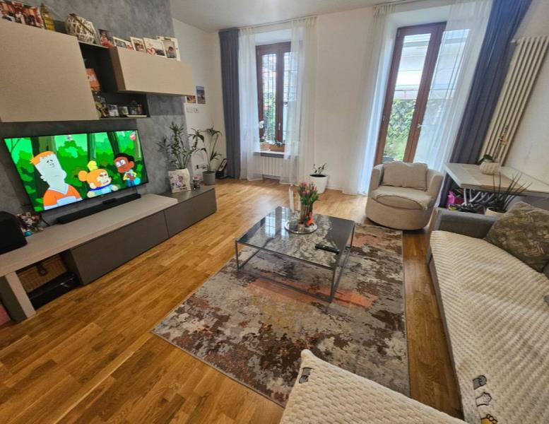 casa indipendente in vendita a Biassono