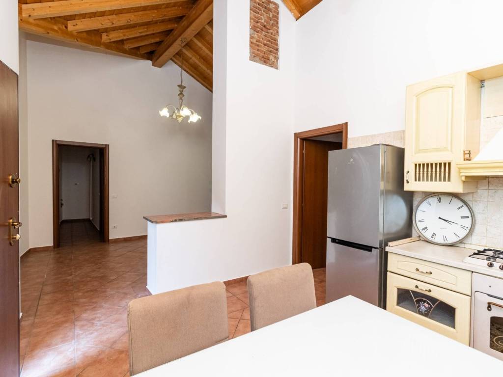 appartamento in vendita a Biassono
