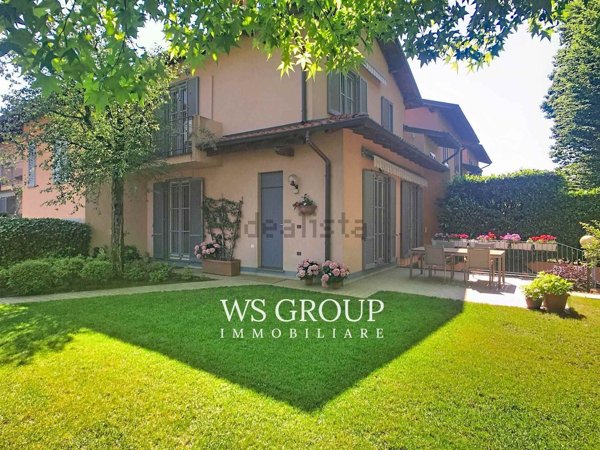 casa indipendente in vendita a Biassono