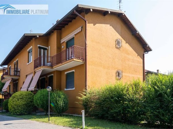 appartamento in vendita a Biassono