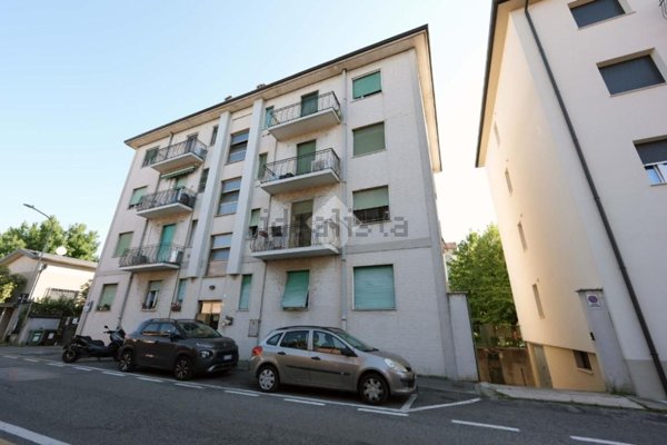 appartamento in vendita a Biassono