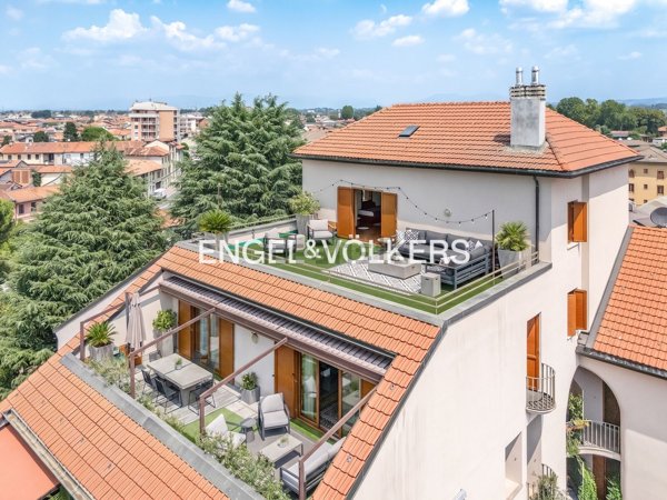 appartamento in vendita a Biassono