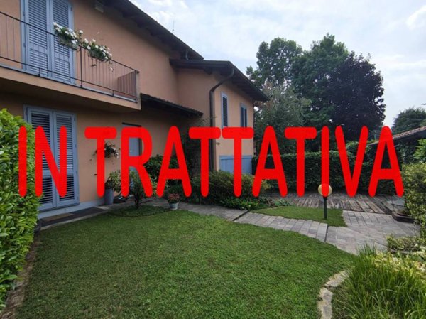 casa indipendente in vendita a Biassono