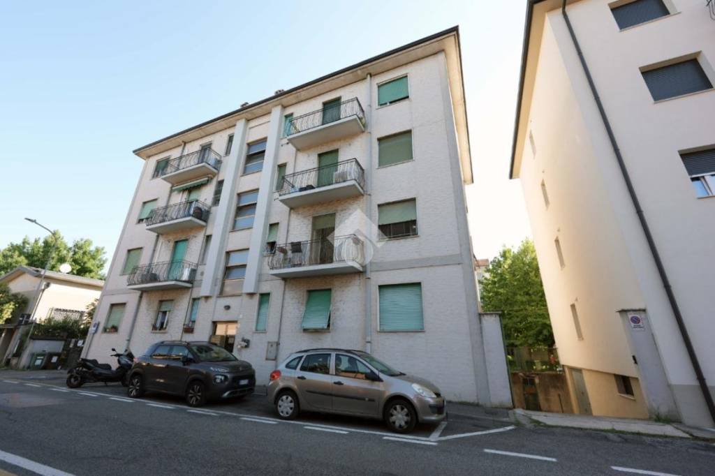 appartamento in vendita a Biassono