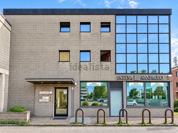 ufficio in vendita a Biassono