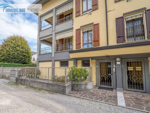 appartamento in vendita a Biassono