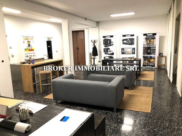 ufficio in vendita a Bovisio-Masciago