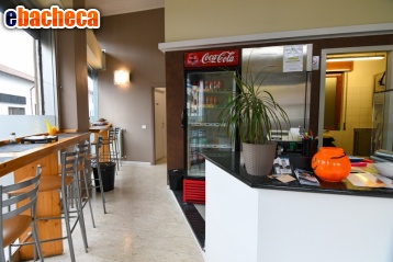 negozio in vendita a Bovisio-Masciago
