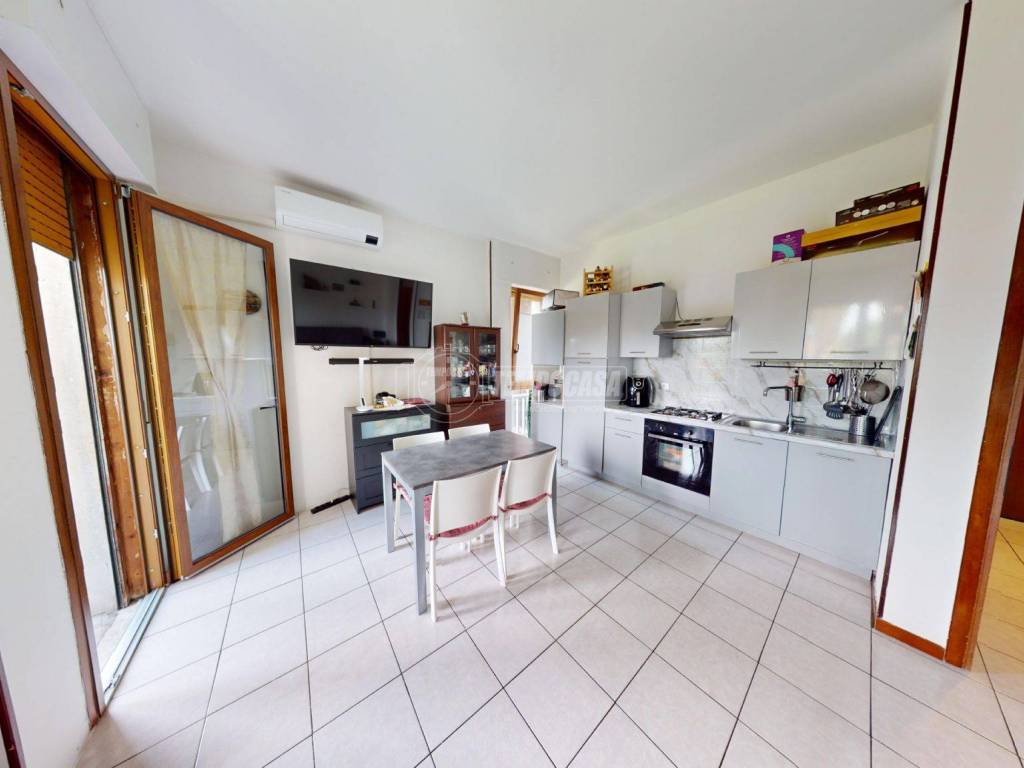 appartamento in vendita a Bovisio-Masciago