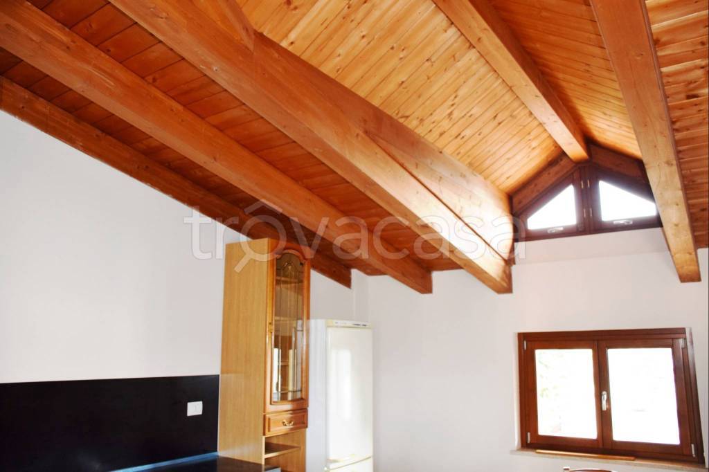 appartamento in vendita a Bovisio-Masciago