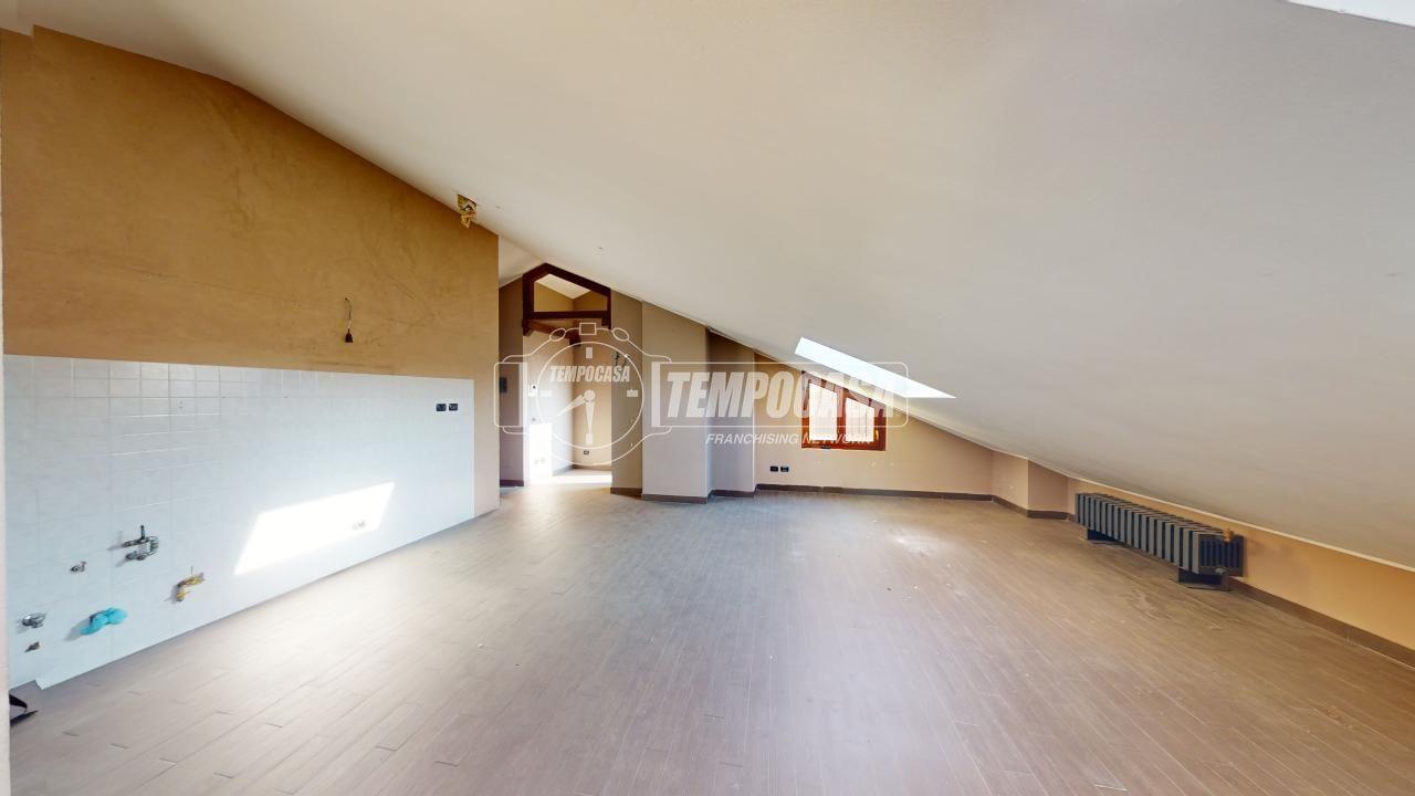 appartamento in vendita a Bovisio-Masciago