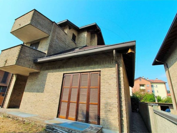 casa indipendente in vendita a Bovisio-Masciago