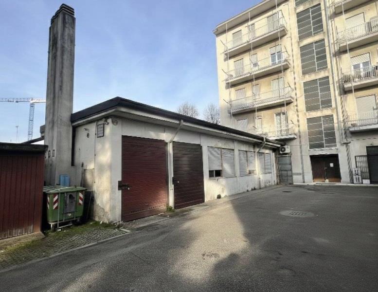 locale commerciale in vendita a Bovisio-Masciago