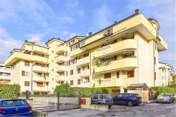 appartamento in vendita a Bovisio-Masciago