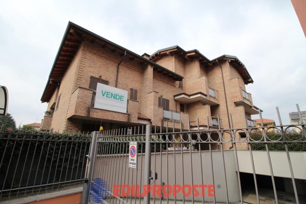 appartamento in vendita a Bovisio-Masciago