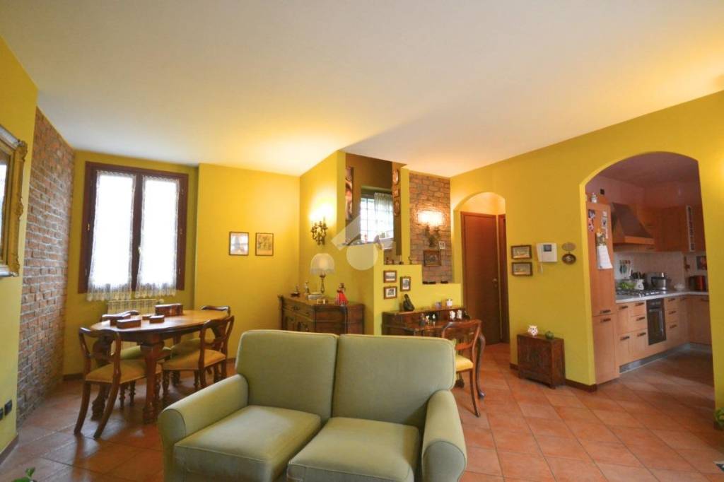 appartamento in vendita a Bovisio-Masciago