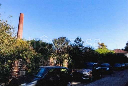 terreno edificabile in vendita a Bovisio-Masciago