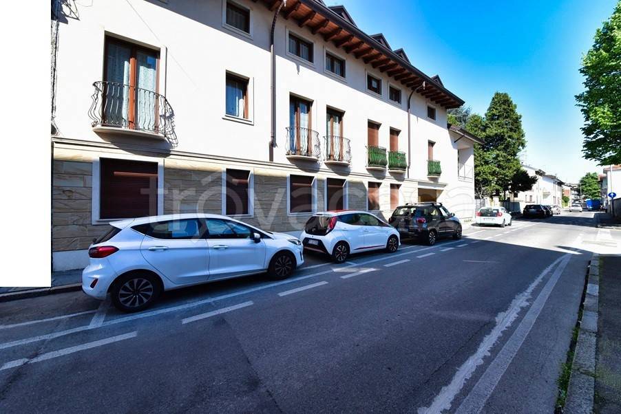 appartamento in vendita a Bovisio-Masciago