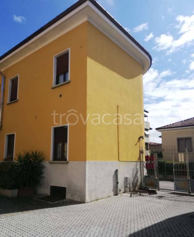 casa indipendente in vendita a Bovisio-Masciago