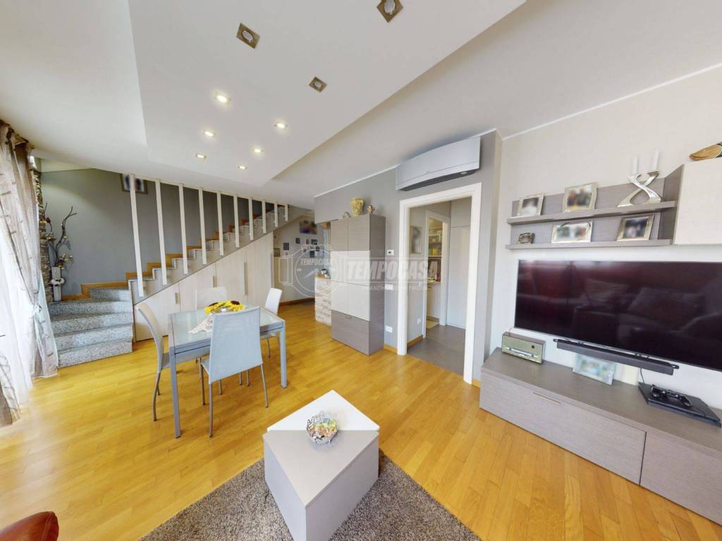 appartamento in vendita a Bovisio-Masciago