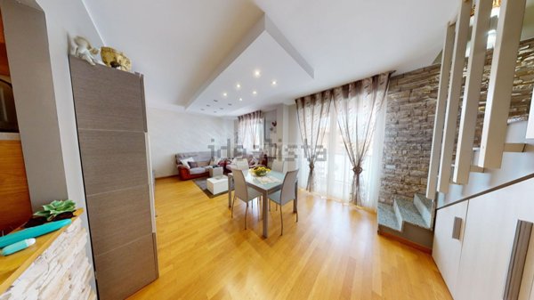 appartamento in vendita a Bovisio-Masciago