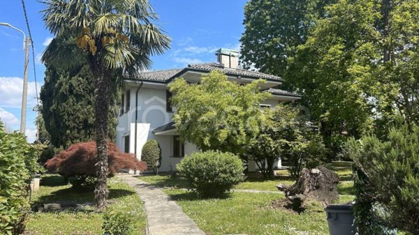 casa indipendente in vendita a Bovisio-Masciago