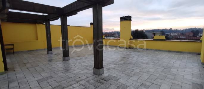 appartamento in vendita a Bovisio-Masciago