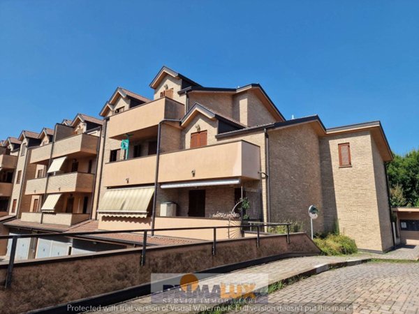 appartamento in vendita a Bovisio-Masciago