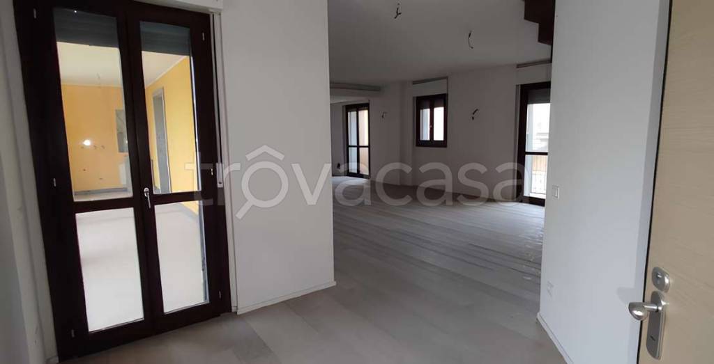 appartamento in vendita a Bovisio-Masciago