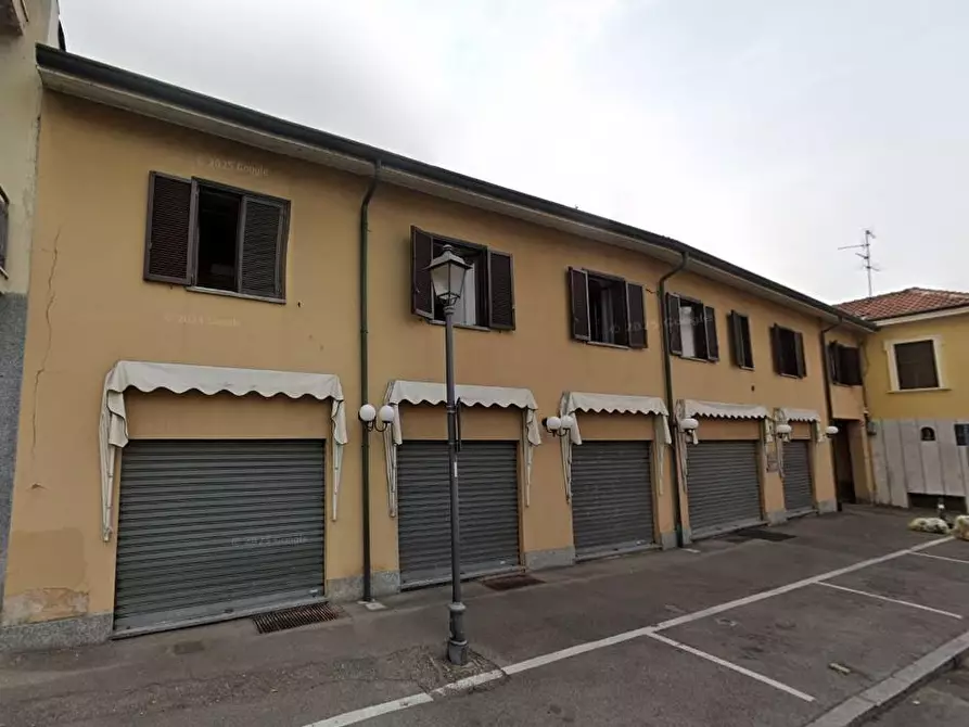 negozio in vendita a Bovisio-Masciago
